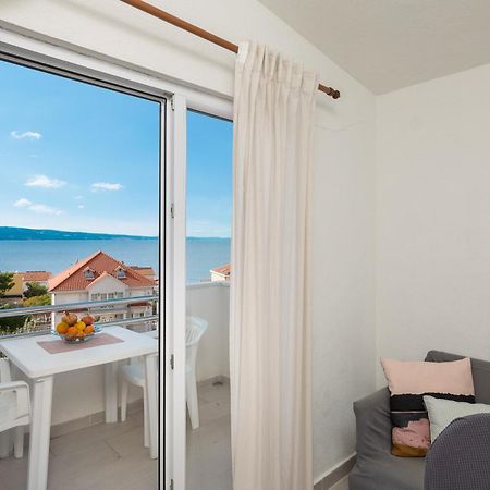 Apartments Roza Omiš Екстериор снимка