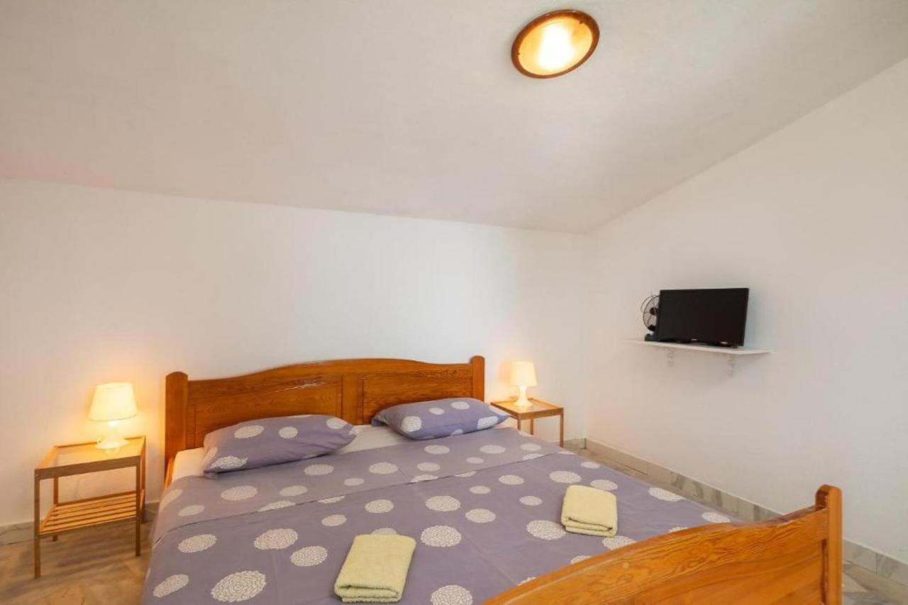 Apartments Roza Omiš Екстериор снимка