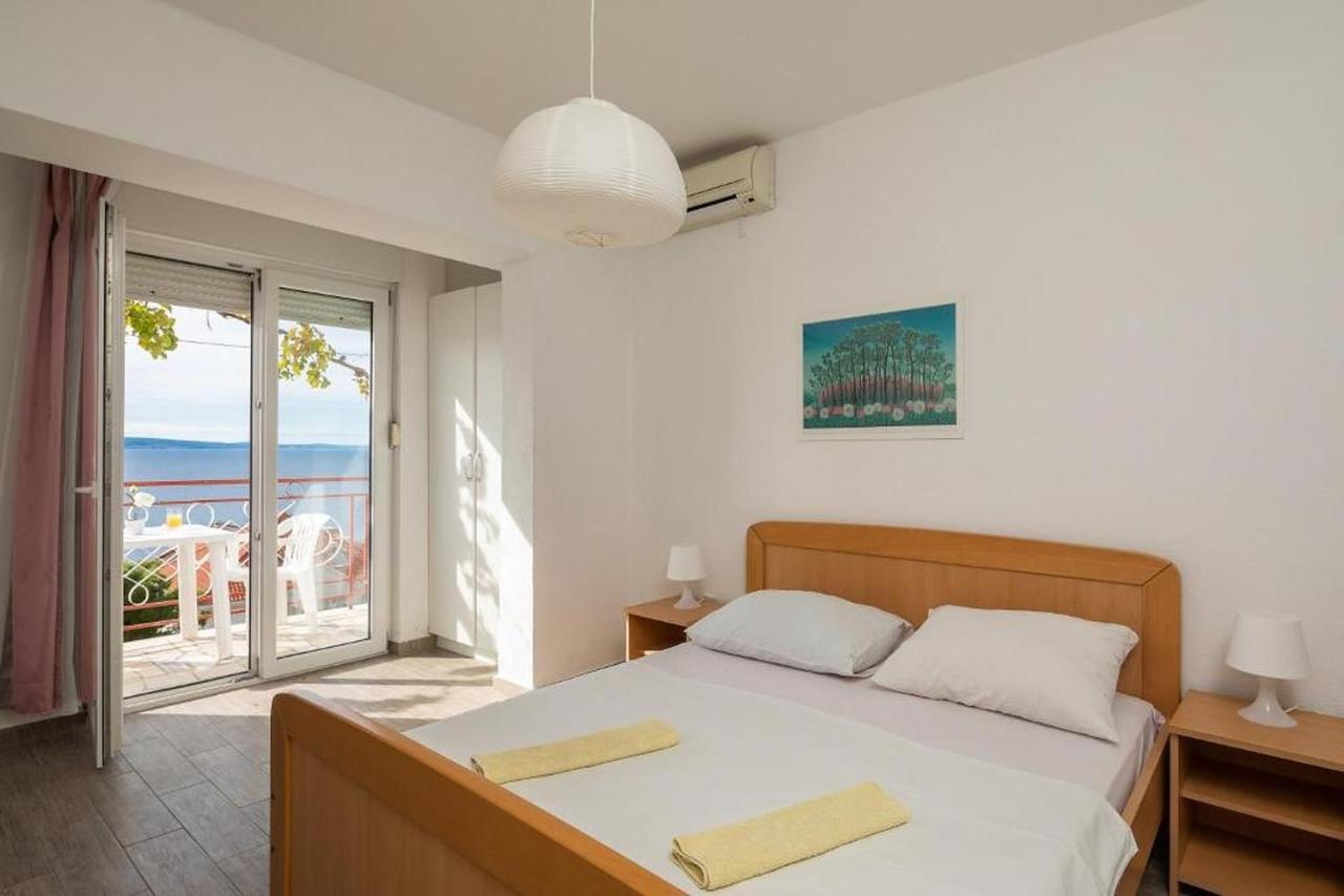 Apartments Roza Omiš Екстериор снимка