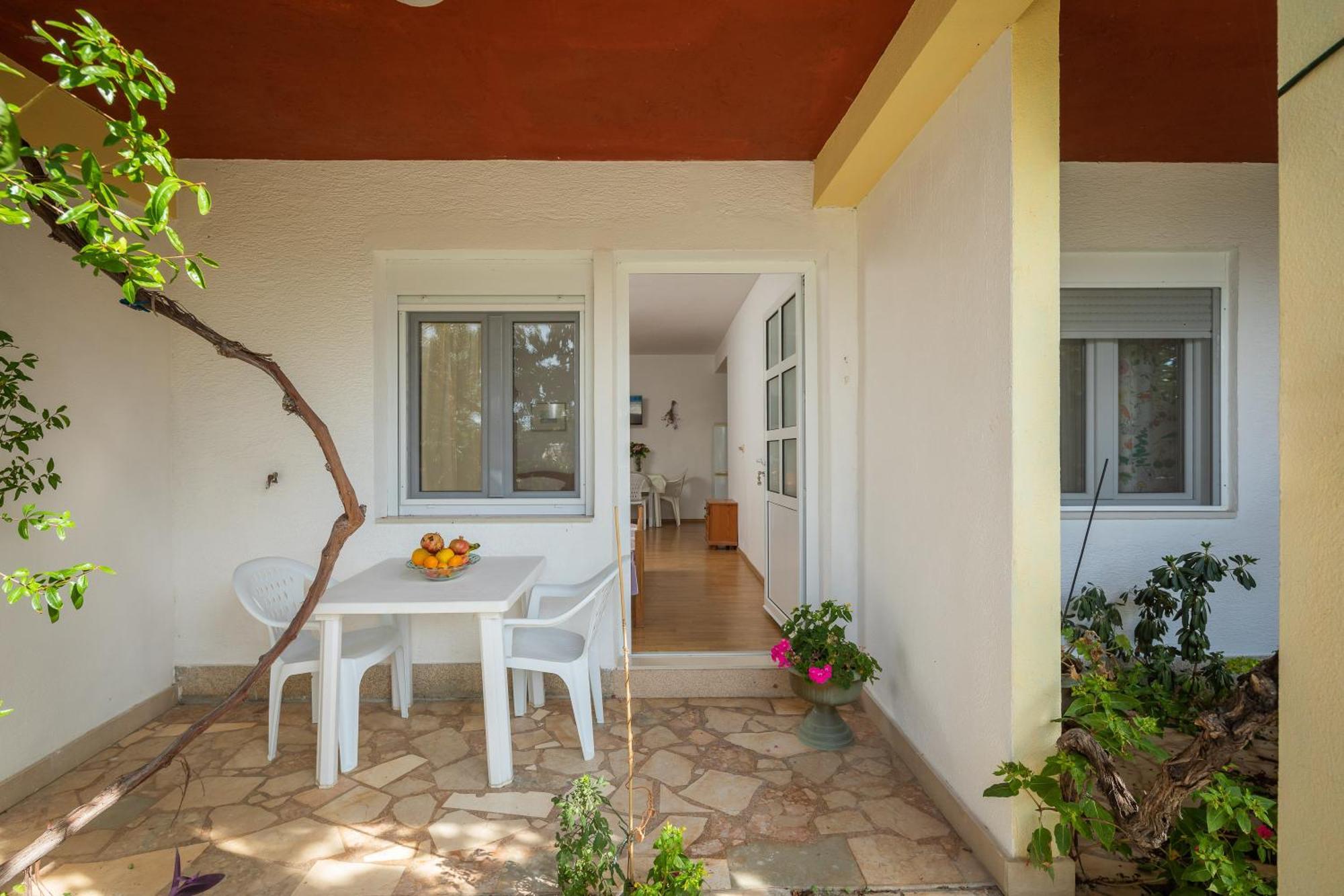 Apartments Roza Omiš Екстериор снимка