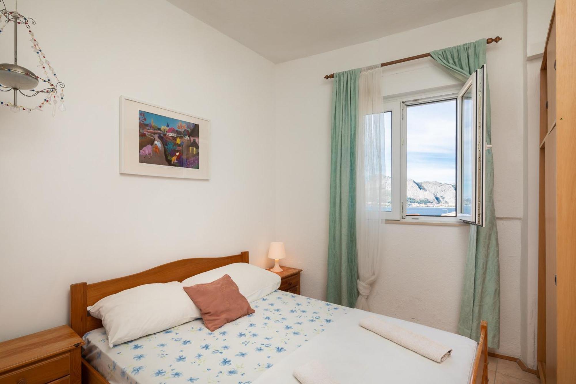 Apartments Roza Omiš Екстериор снимка