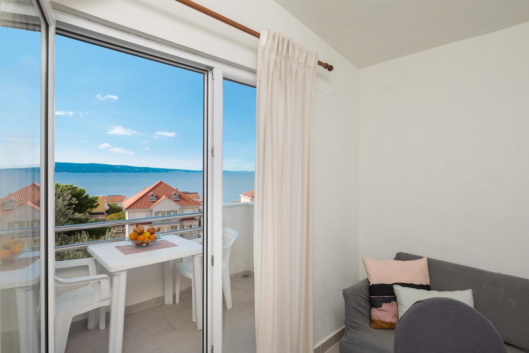Apartments Roza Omiš Екстериор снимка