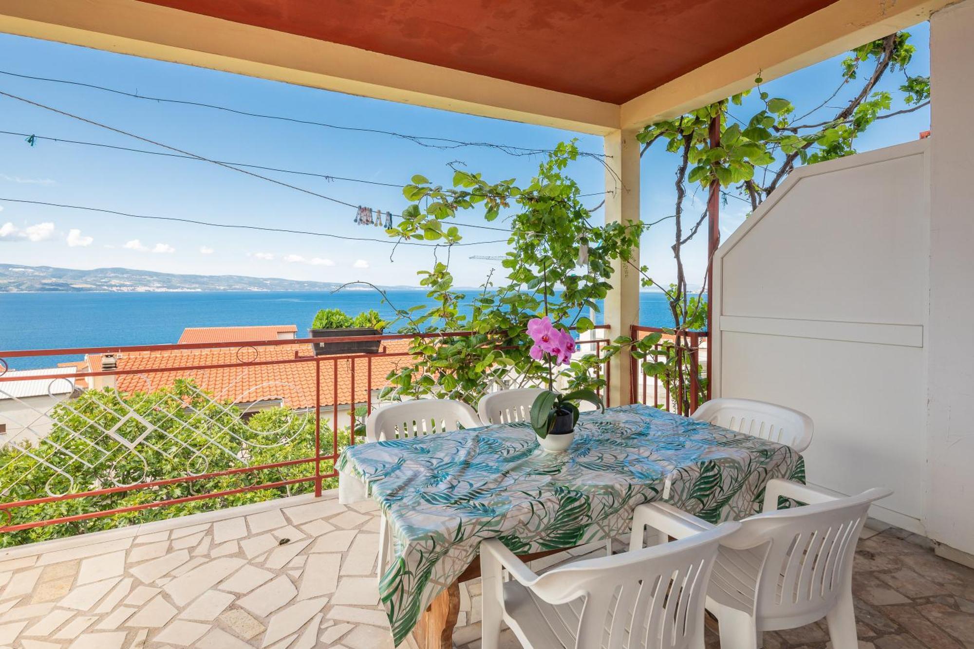 Apartments Roza Omiš Екстериор снимка